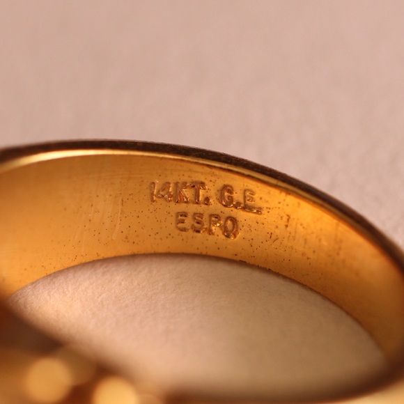 14KT GE gold ring with a faux stone (GR0001) - Picture 7 of 7